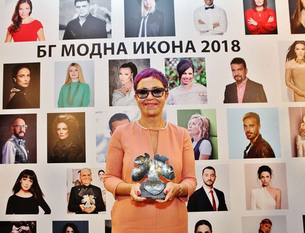 АКАДЕМИЯТА ЗА МОДА НАГРАДИ НАЙ-ЕЛЕГАНТНИТЕ И УСПЕШНИ БЪЛГАРИ
